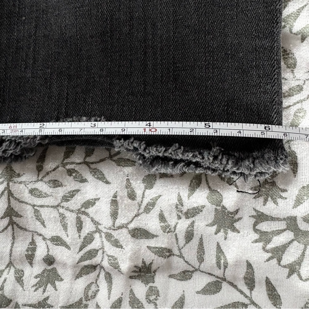 Democracy size 6 Grey High Rise Straight Leg Cropped Black Jeans Tiny Rinestones - Picture 7 of 12